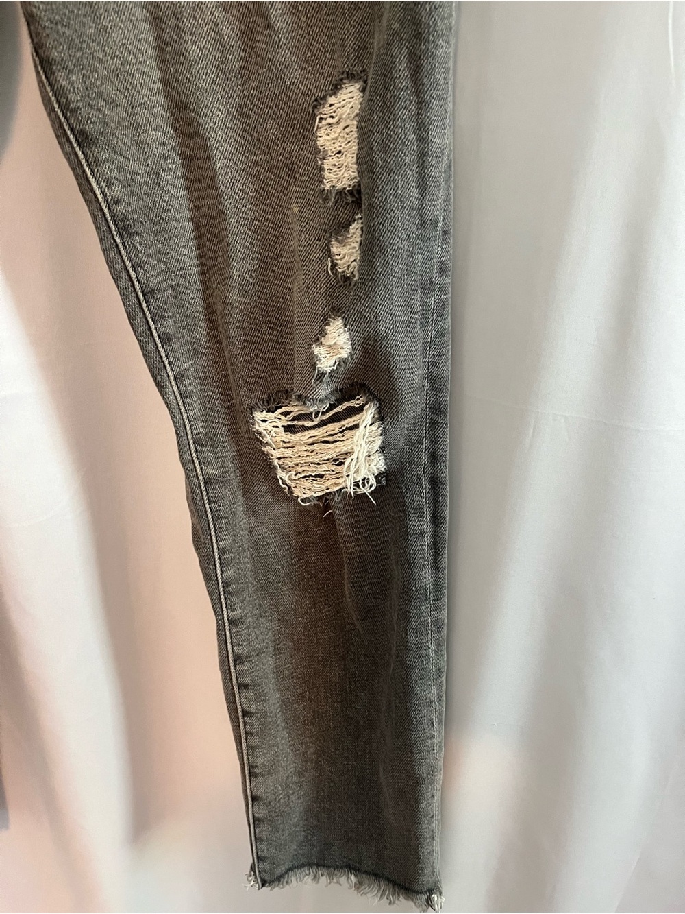 frame le crop original grey wash straight leg jeans distressed raw hem size 29 - Picture 3 of 9